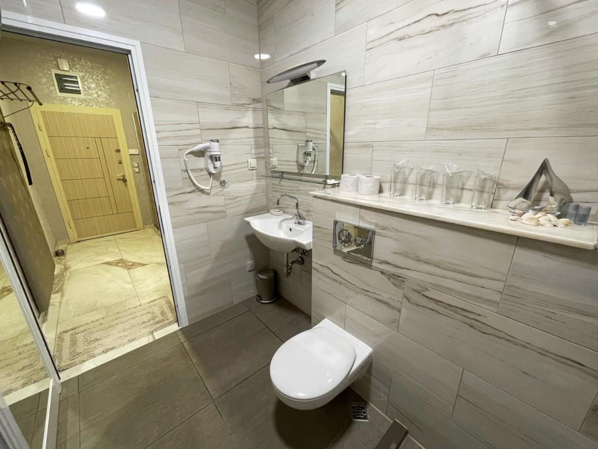 De Luxe Studio Burgas, City Center Exterior photo